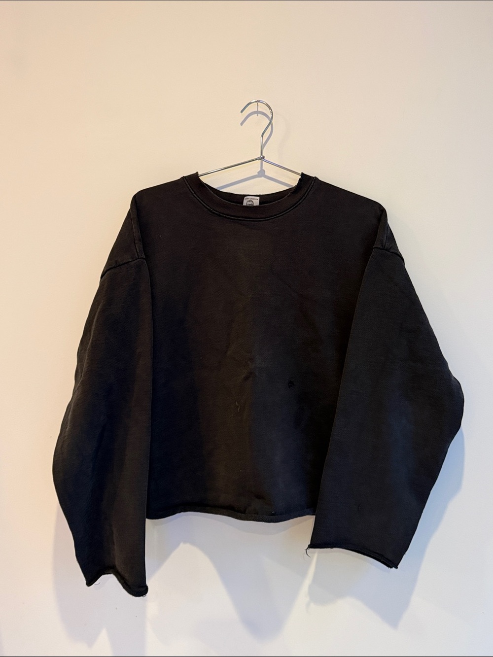 Distressed Black Cropped Crewneck Sweatshirt